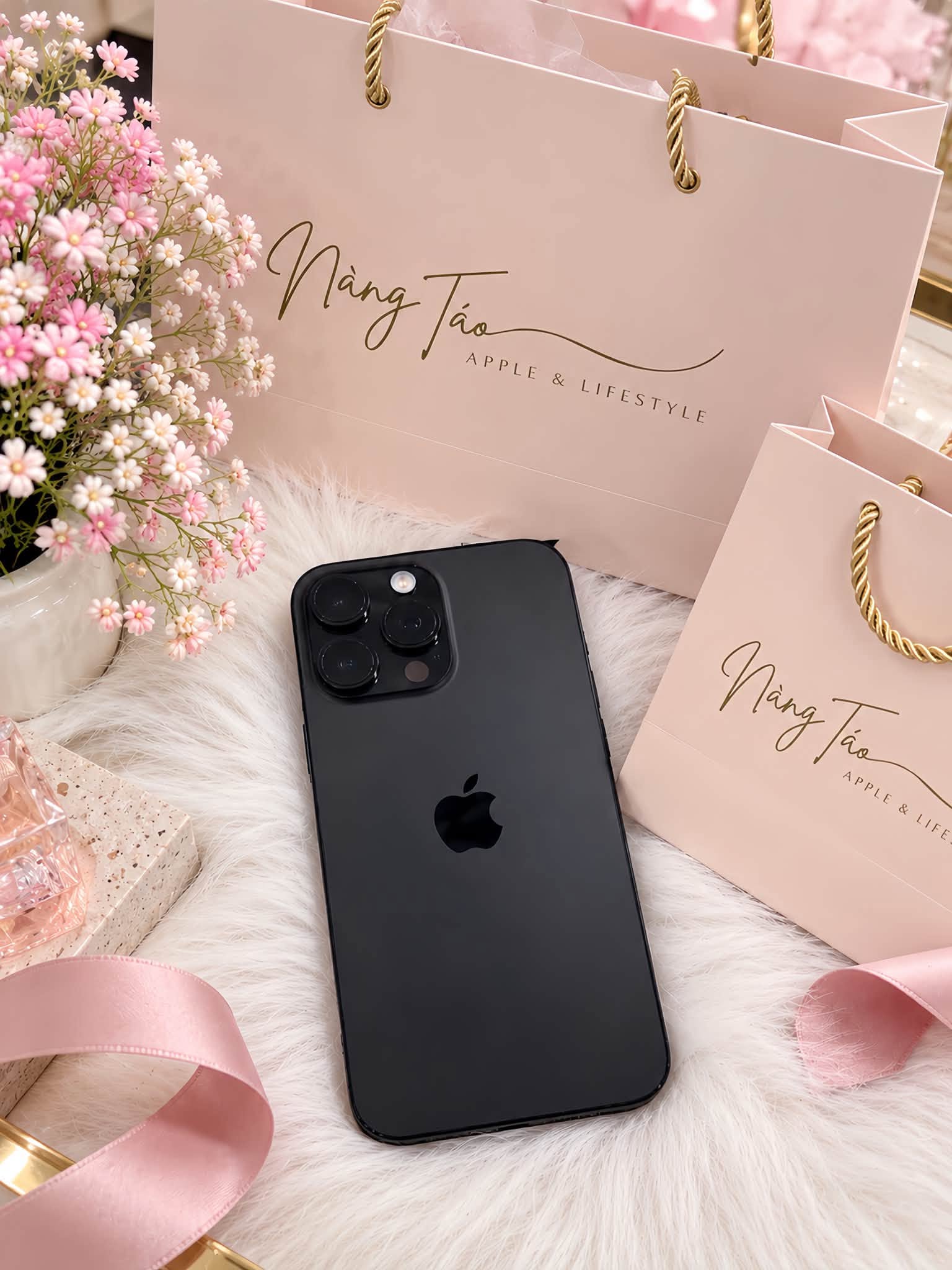 iPhone Nàng Táo Cà Mau
